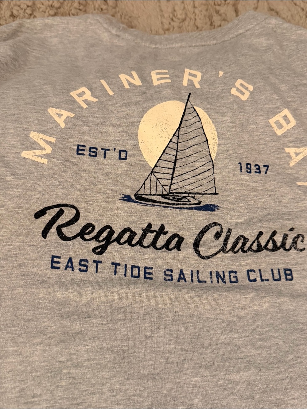 IZOD Regatta Classic Graphic Tee - Light Gray size: XL